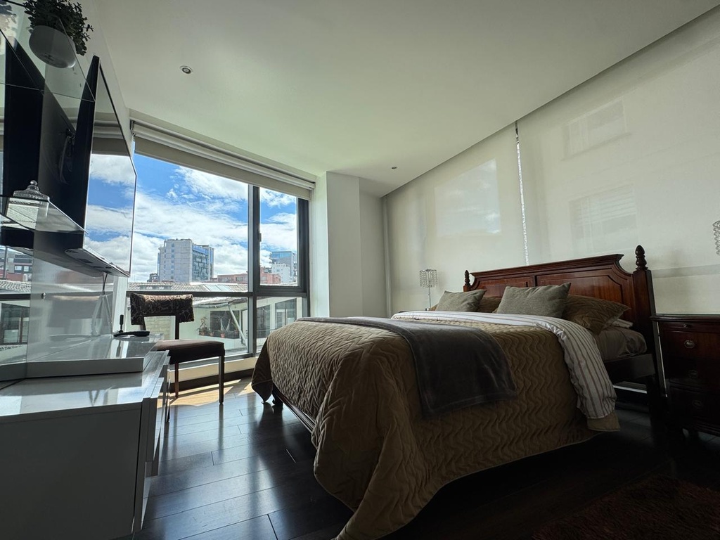  Departamento Amplio de 2 Dormitorios en Alquiler Sector Bosmediano