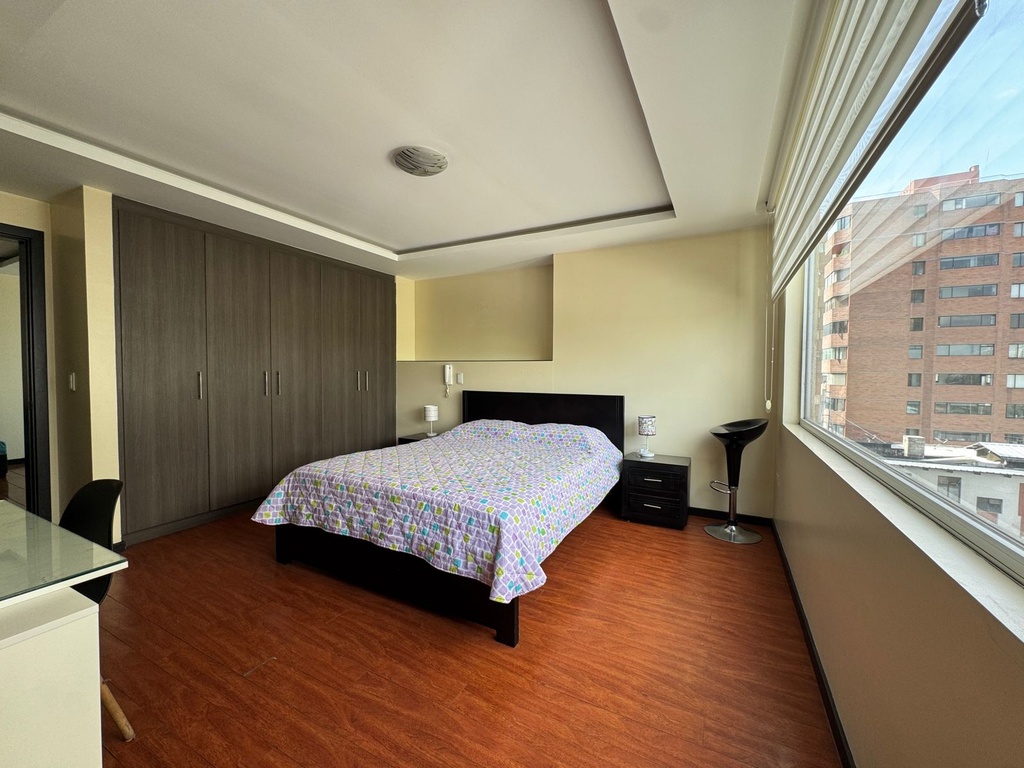 Alquiler - Suite Amoblada - 1.5 Baños, con Excelente Ubicación en Sector República del Salvador