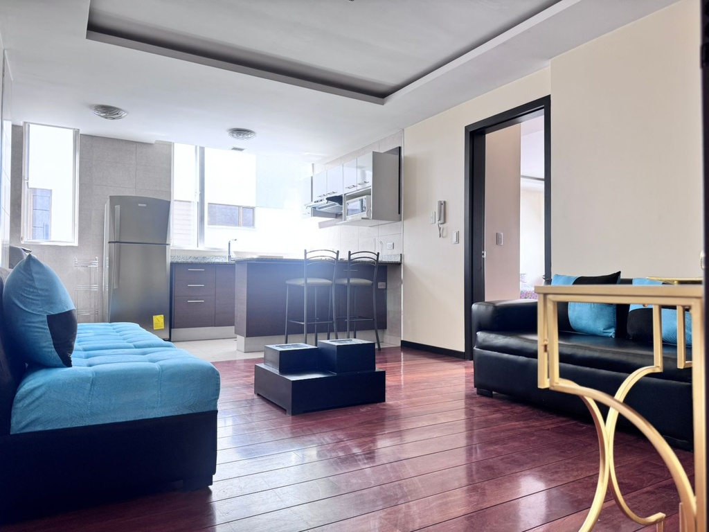 Alquiler - Suite Amoblada - 1.5 Baños, con Excelente Ubicación en Sector República del Salvador