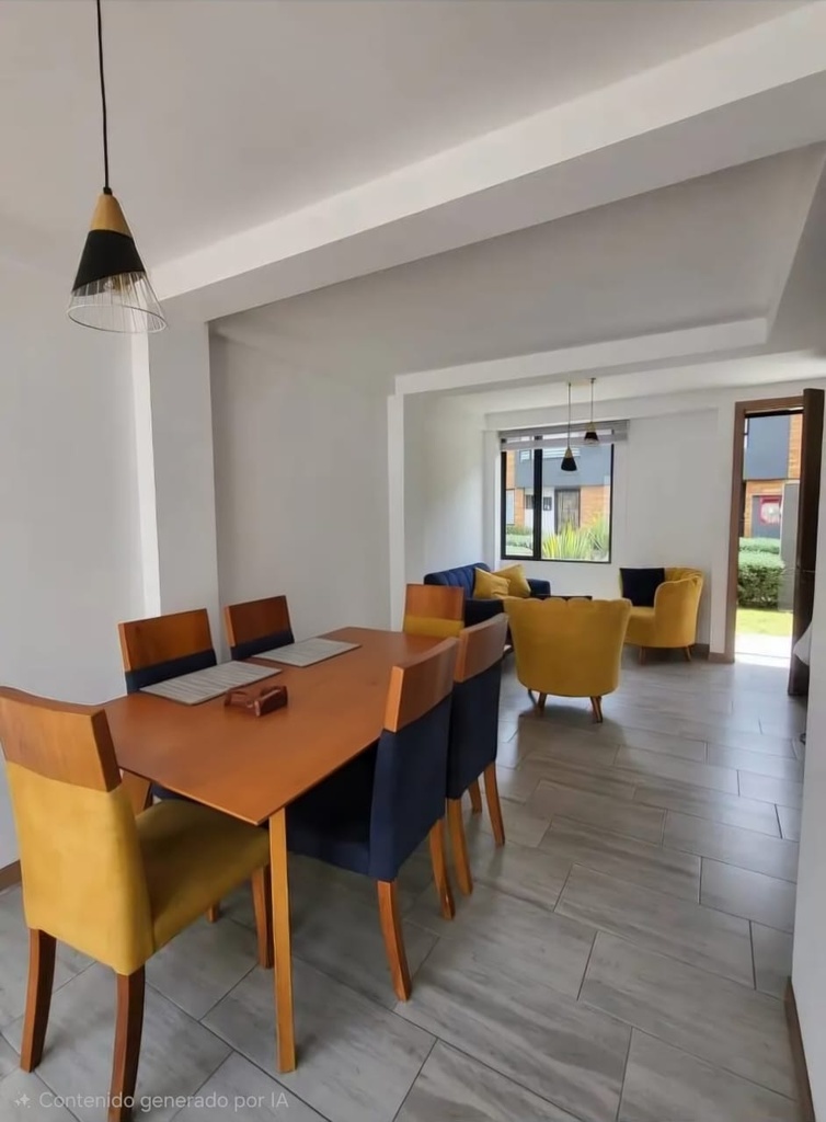 Casa Moderna de 3 Dormitorios en Alquiler Sector Calderón