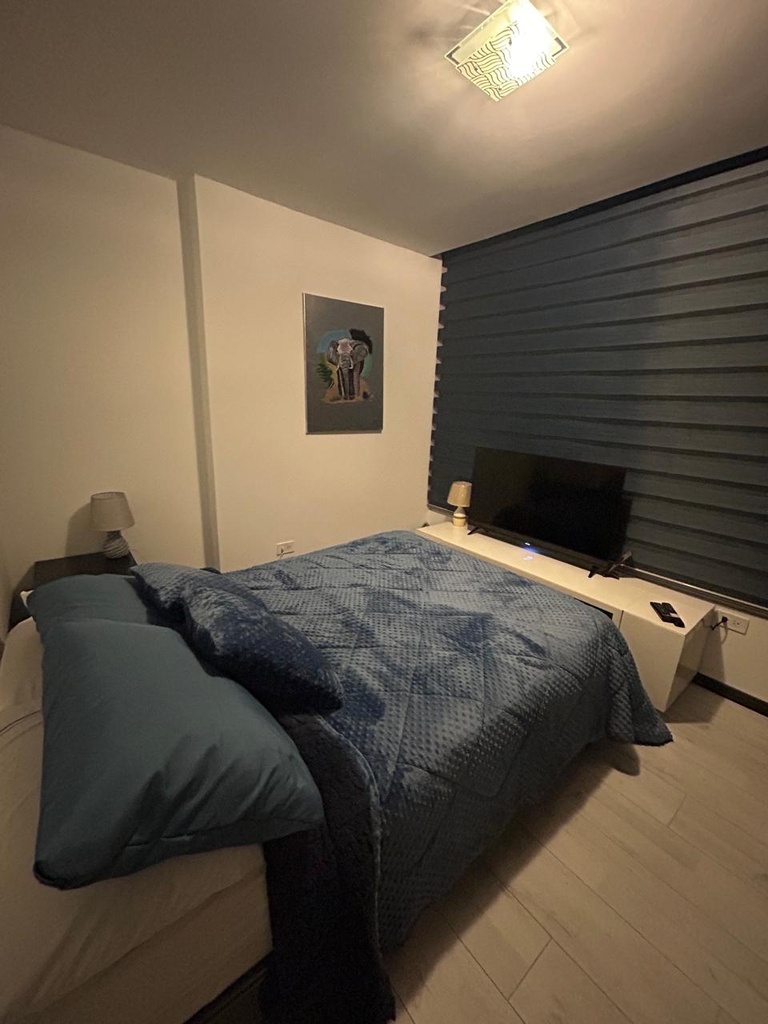 Departamento Moderno de 3 Dormitorios en Venta Sector La Carolina