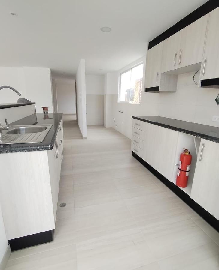 Departamento de 2 Dormitorios en Venta Sector Cumbayá