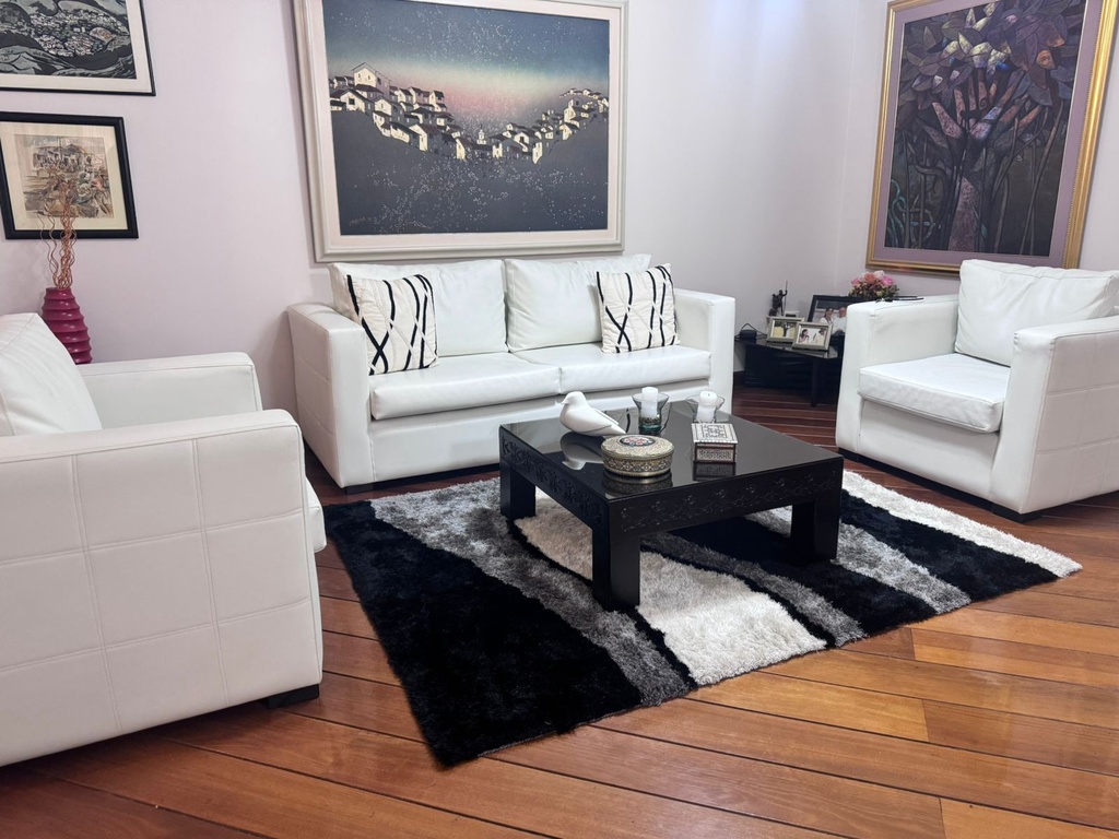 Departamento de 3 Dormitorios y 1 Estudio en Venta Sector República del Salvador