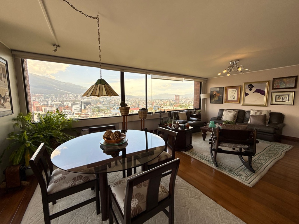 Departamento Amplio de 3 Dormitorios en Venta Sector El Batán