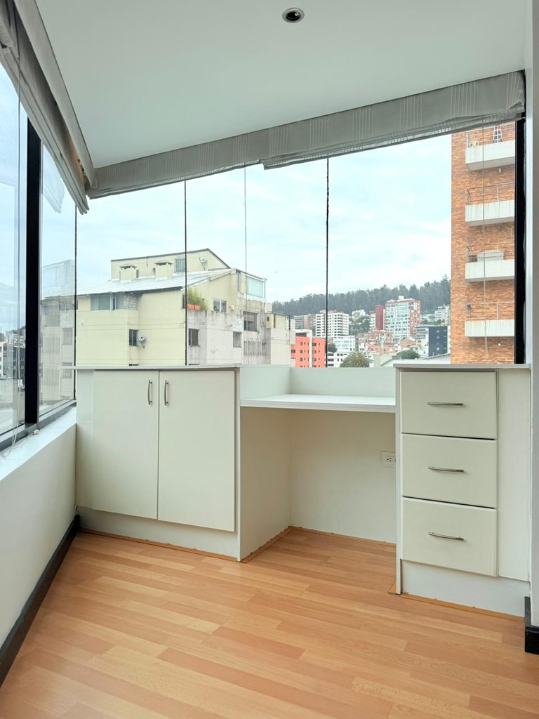 Departamento con Excelente Ubicación en Alquiler Sector La Carolina