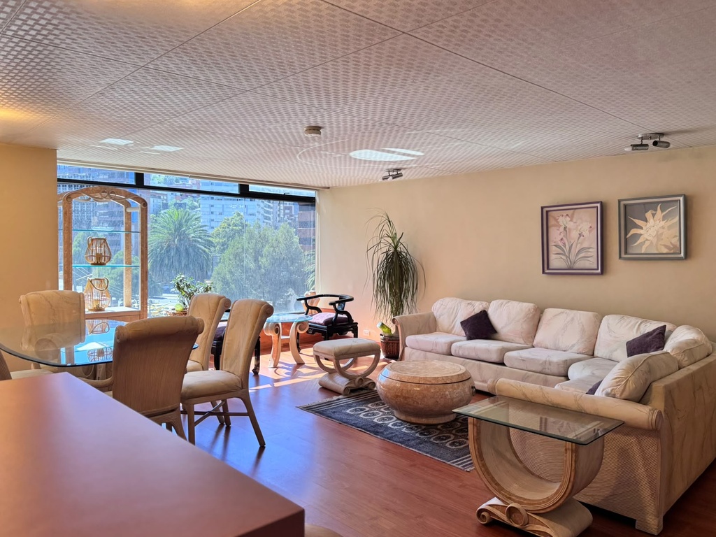 Departamento en Venta Sector República del Salvador