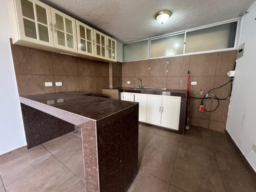 [Departamento Rumipamba - JFR] Departamento con Ubicación Estratégica en Alquiler Sector Rumipamba