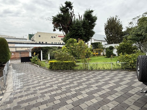 [Suite Cumbaya casa - JFR] Suite de Oportunidad en Alquiler Sector Cumbayá