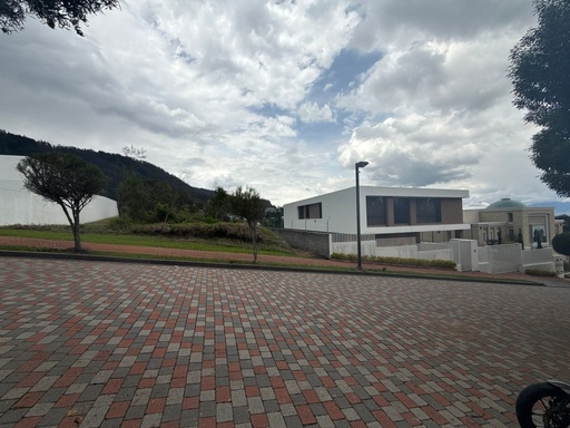 [Cerros de cumbayá - JFR] Terreno de Oportunidad en Venta Sector Cumbayá