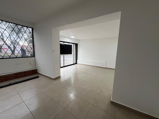 [Local Av República - JFR] Local con Ubicación Estratégica en Alquiler Sector Rumipamba