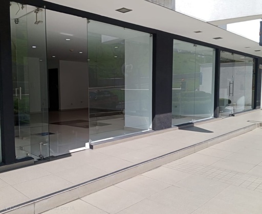 [Torres del Bosque - JFR] Local en Venta Sector El Bosque