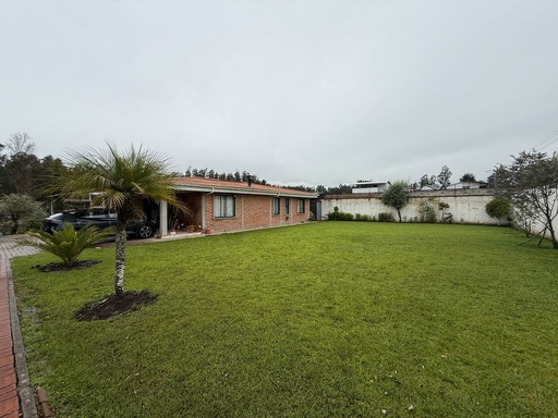 [Alangasi casa con piscina - JFR] Casa con Piscina en Venta Sector Alangasí la Floresta de la Merced