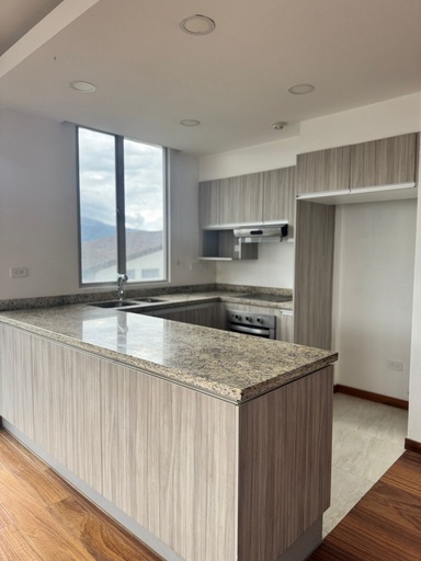 [Altamira- JFR] Departamento con Excelente Ubicación en Venta Sector Bellavista 