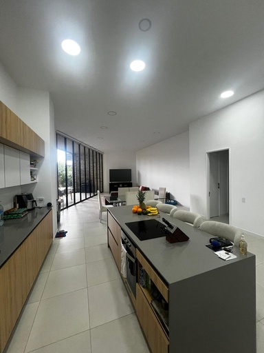 [Edificio aquarela - JFR] Departamento Amplio de 3 Dormitorios en Alquiler Sector Cumbayá  