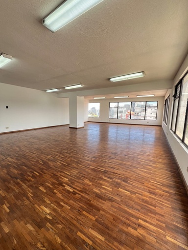 [Edificio Saldaña 7A-JFR] Oficina con Hermosa Vista en Alquiler Sector La Mariscal 