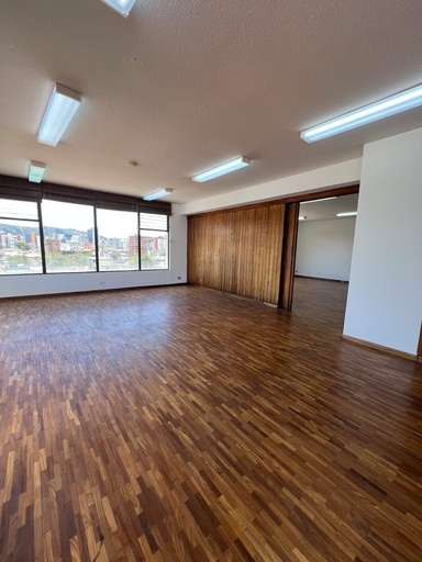 [Edificio Saldaña 6A-JFR] Oficina con Hermosa Vista en Alquiler Sector La Mariscal